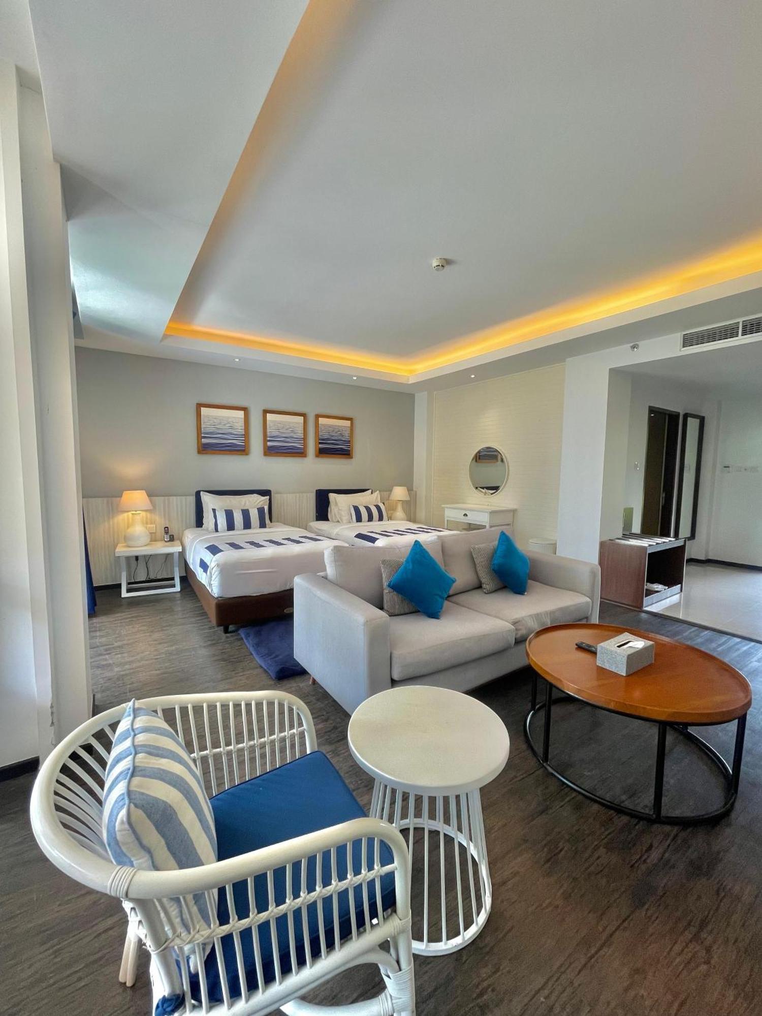 Swiss-Belresort Belitung Tanjungbinga Exterior foto