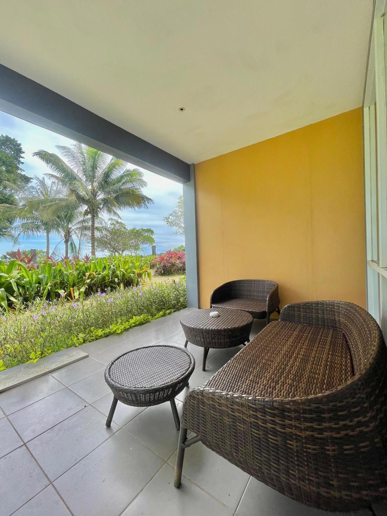 Swiss-Belresort Belitung Tanjungbinga Exterior foto